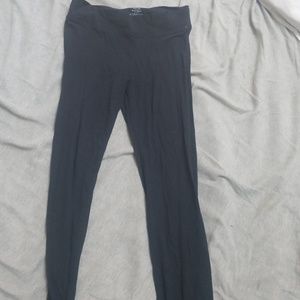 Black leggings
